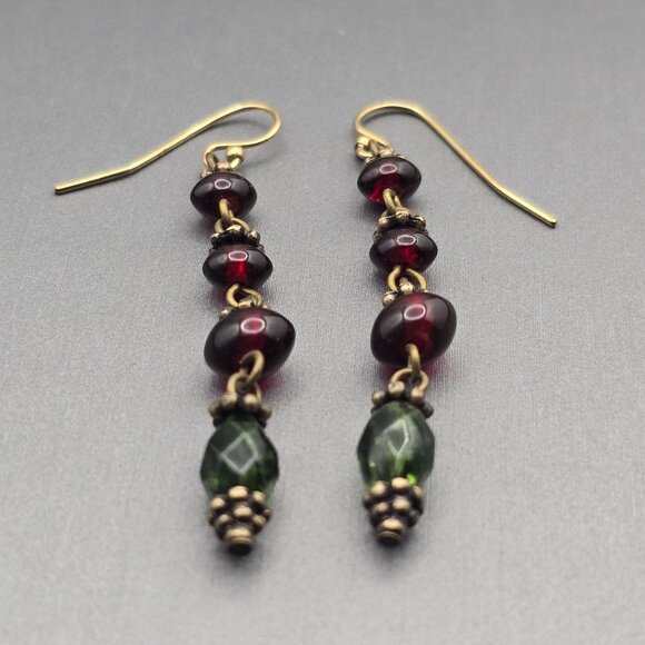 VTG Glass Beaded Dangle Drop Earrings 2.5" Purple Green Floral Metal Spacers - Picture 2 of 6